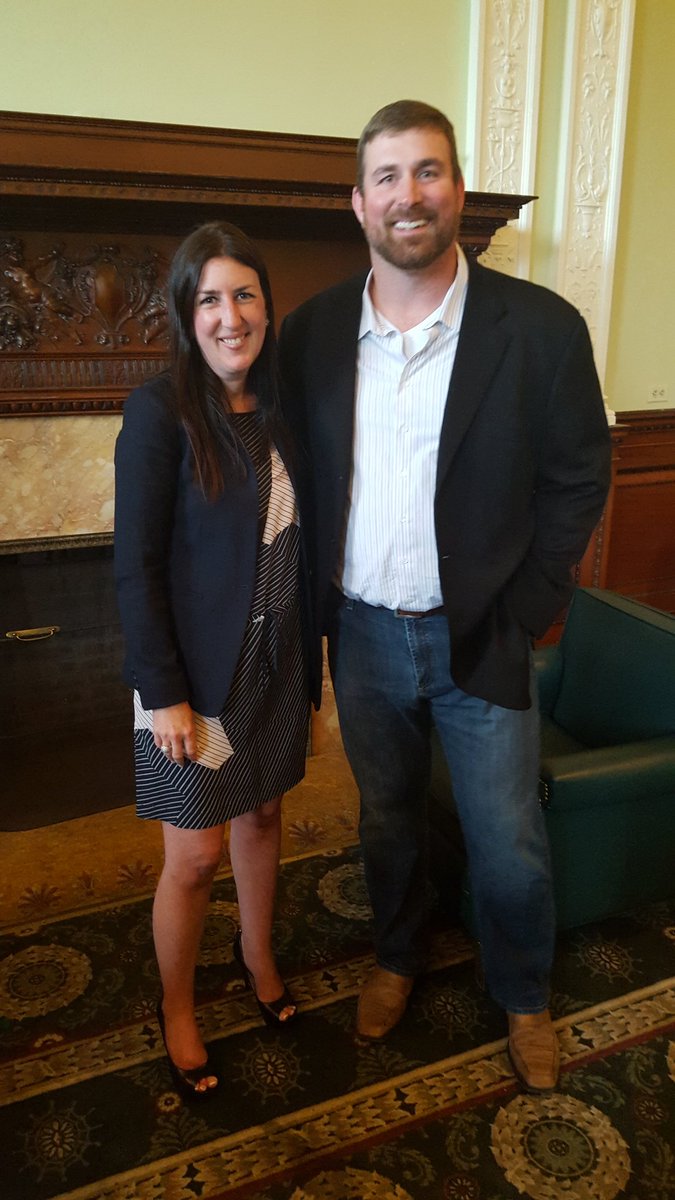HannahEKaneMA's tweet photo. Great to meet Matt Light of #mattlightfoundation today. Terrific organization & a Crohn's sufferer like my daughter https://t.co/Cy4wb1lukE