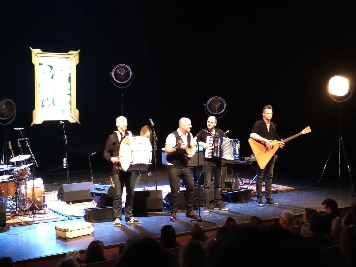 stepekolk's tweet photo. Ach de liefde #pascaljacobsen @Parktheater. https://t.co/eQbL4AxbnH