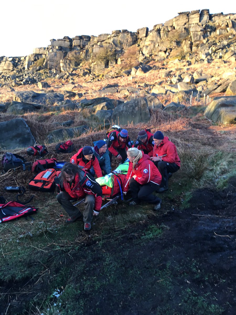 Paul Barker (@drpaulbarker) on Twitter photo Great training tonight with <a href="/edalemrt/">EdaleMountainRescue</a> at @northlees practising life support with the autopulse Great training tonight with <a href="/edalemrt/">EdaleMountainRescue</a> at @northlees practising life support with the autopulse