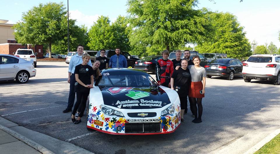 dine4autism's tweet photo. Tonight! From 6-8 meet @jakeruggles29 driver of the #autismawareness stock car! #dine4autism @TylersApex #Apex https://t.co/2jG7A13xhK