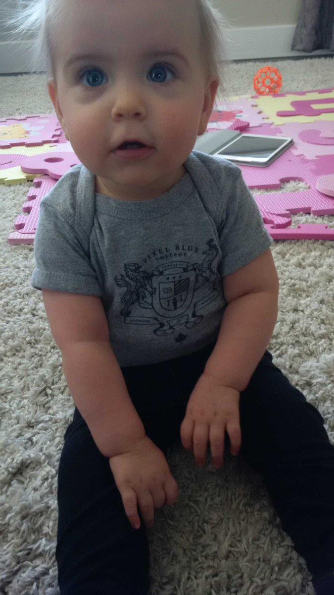 _KeriLeigh's tweet photo. @PixelBlueFx 's newest student! Thank you uncle @CurtisGreenland :) #yeg #yegcollege https://t.co/mj9cg8TrvJ