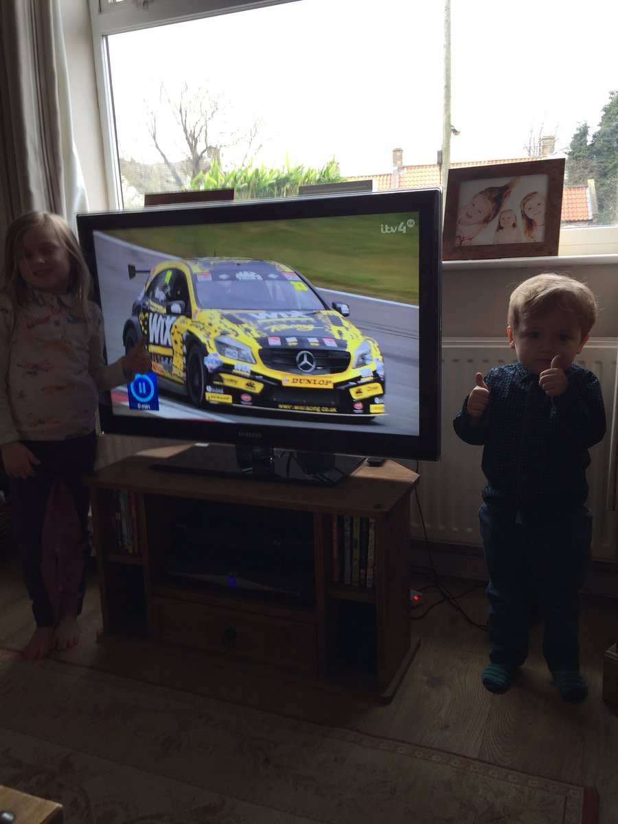 D055Y's tweet photo. @DunlopLive Morgan Victory!! Kids were shouting all the way through the race!! https://t.co/BuzuUSIuEn
