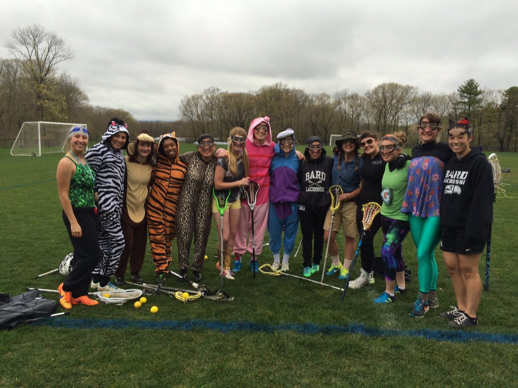 BardWLax's tweet photo. Costumes today at practice! https://t.co/ryWkdpn29f