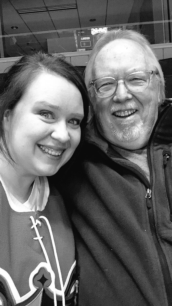 tallianosaur's tweet photo. daddy-daughter date for the GRIFFINS!!! #letsgoGRG https://t.co/VZkHFOEOnw