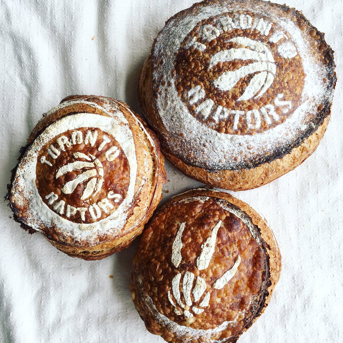 Four Seasons Hotel Toronto tweet media