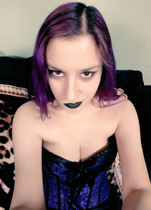 Go send me a tribute! Click send a gift!💰 🎁 💰 https://t.co/dHZf63EMhN @delivery_code #femdom #goth #evil<a href="/tag/femdom"class="tags"><span>#femdom</span></a><a href="/tag/evil"class="tags"><span>#evil</span></a><a href="/tag/goth"class="tags"><span>#goth</span></a><a href="/tag/findom"class="tags"><span>#findom</span></a>