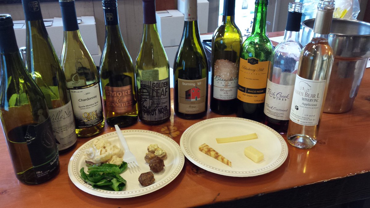 JMudgeWinters's tweet photo. This tasting got REAL today! #ONwine #WineWorkshops Thanks to all the #winegeeks #Cheers @OntSouthWine https://t.co/EiXgJygoPC