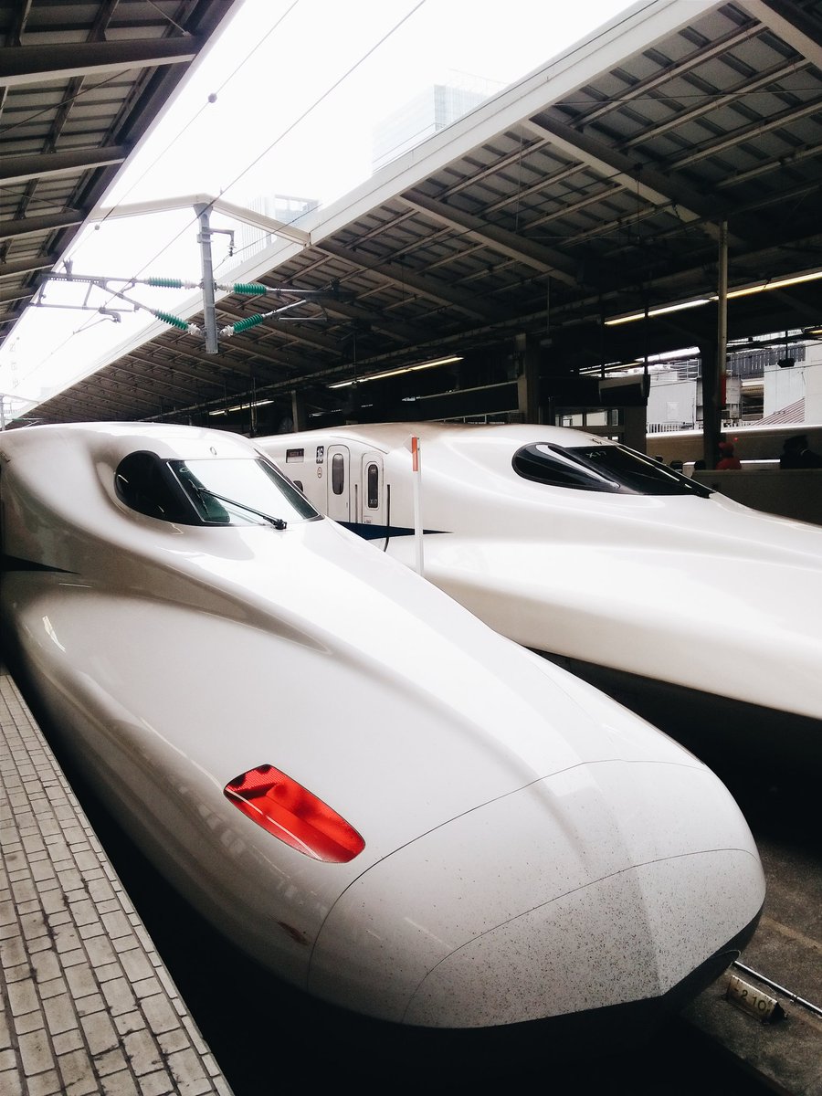 ustjfinex's tweet photo. Shinkansen (Bullet Train) #VIIIYearsofExcellence #FinanceAcrossBorders https://t.co/xBvlm49N5I