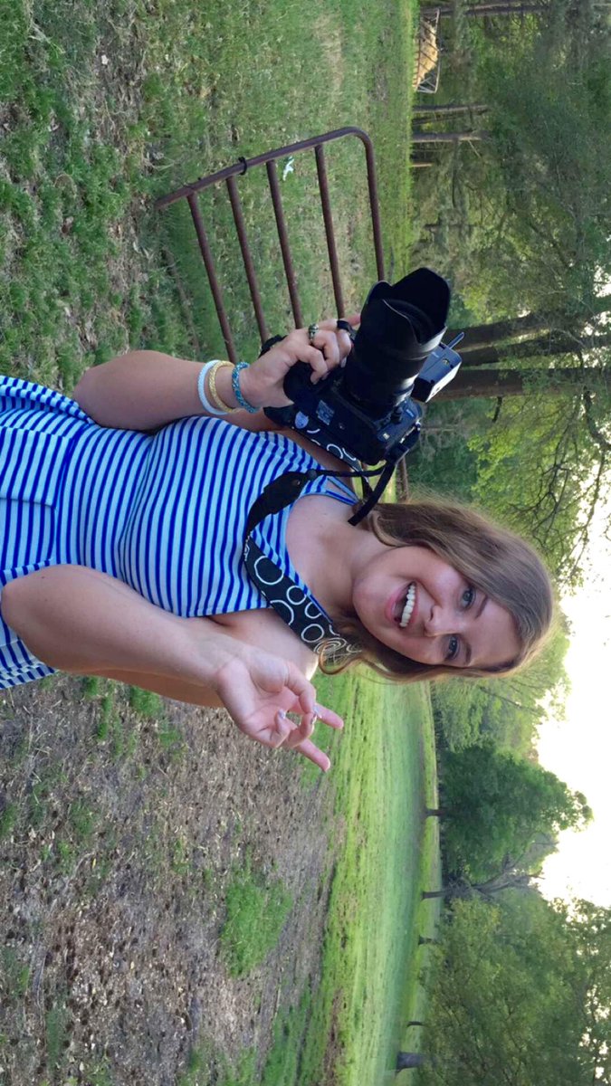 HeidiWood's tweet photo. Perfect day for senior pics #corinthholders #seniors #claytonnc #heidiwoodphotography https://t.co/YMUKaYS8i1
