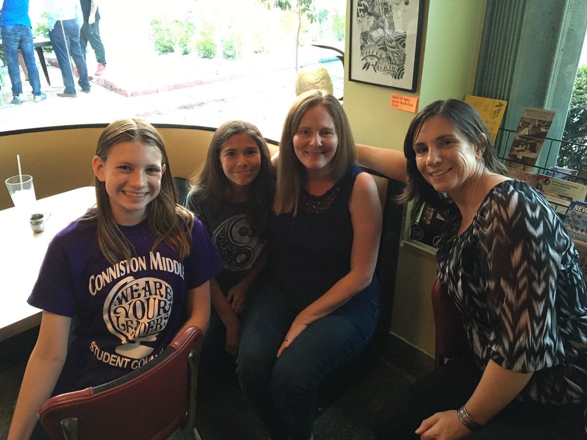 cbarto1's tweet photo. @ConnistonMiddle #dineout #pto #Howleys @YounceDoris @westpalmbch https://t.co/JcrpDvkmZR