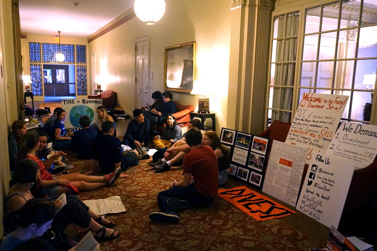 Vassar Divest tweet media