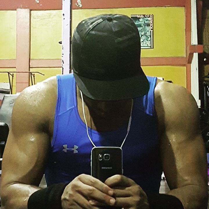 VMLatino's tweet photo. The Day is not over yet๐ช๐โ #puravida #tico #cool #happy #motivation #dumadavid #davidduma #youcan #ican #strom #defโฆ https://t.co/QTT7BgPAL2
