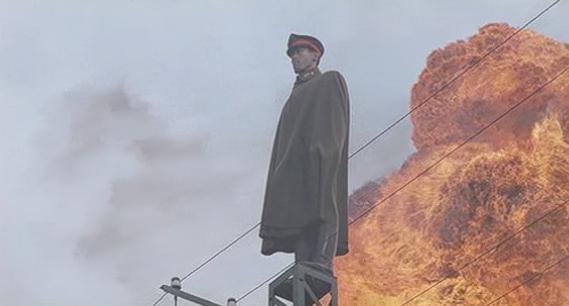 Twitterissa シン ゴジラに嶋田久作さんが出演しているのが本当に嬉しい 帝都物語 大戦を観た時からずっとファン 本編でシン ゴジラ がどう呼称されるのかはまだ不明だが ゴジラ は間違いないはず 嶋田さんの口から ゴジラ という台詞を是非聞きたい