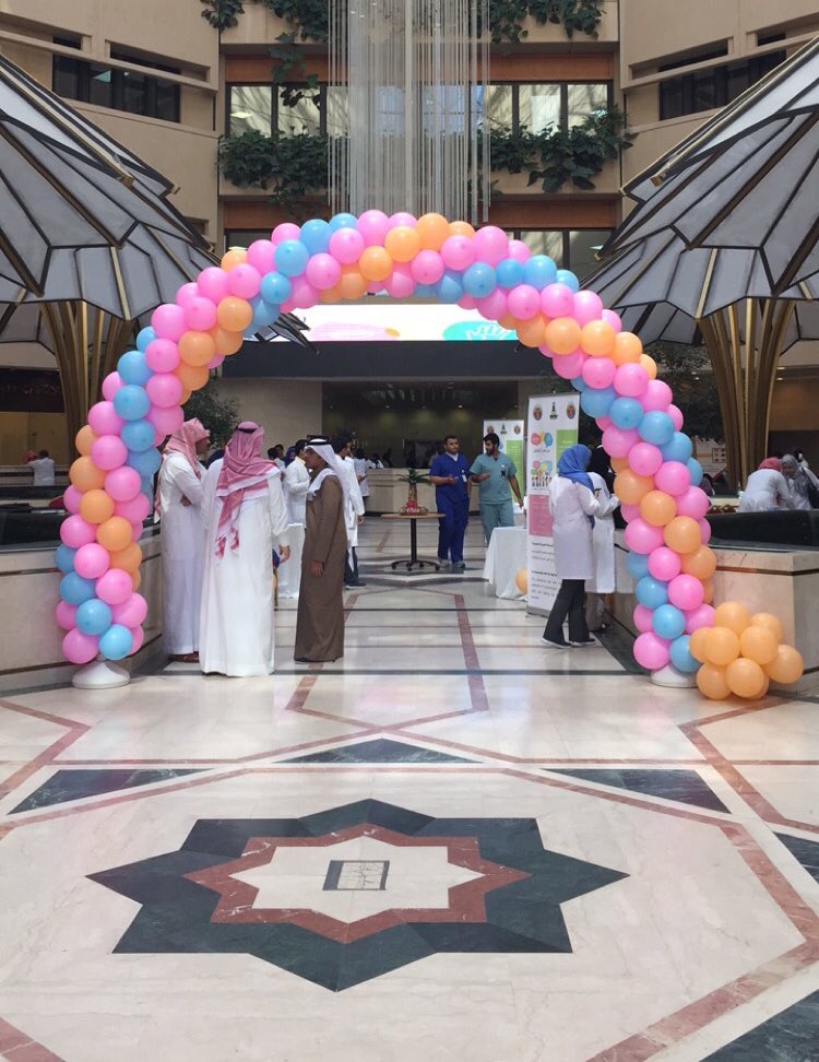 نحن بانتظاركم في البهو الئيسي ل #مستشى_الجامعة 

#من_حقي_أن_أتواصل