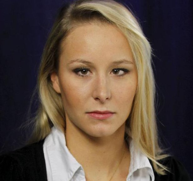 Le FN ne croit pas au retour de Marion Maréchal-Le Pen dans le combat politique - Page 2 ChB3uk-WIAAQZ1d