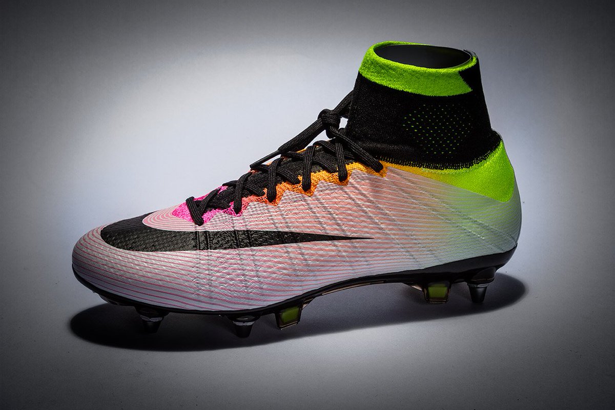 maarc1989's tweet photo. @nikefootball Mercurial Superfly Radiant Reveal
#ModFVPA #FIFA16 https://t.co/I6YgFWYOo2