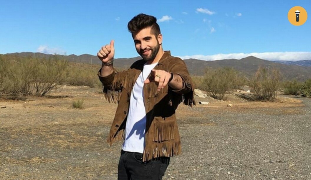 ALT_Musique's tweet photo. CLIP - #KendjiGirac dévoile son nouveau clip "Tu y yo" tourner en Espagne ⏩https://t.co/SAx05m9Jvj #ALTmusique https://t.co/hu4VeulDI2