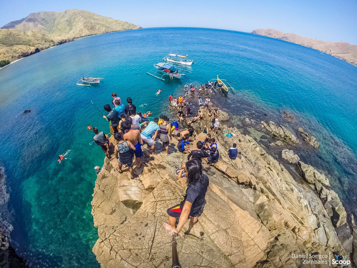Cliff diving sa Zambales ang ginawa ni YouScooper Daniel ngayong summer