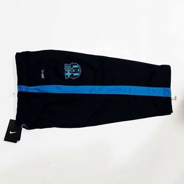 CampNou_IG's tweet photo. CELANA TRAINING #BARCA 3/4 UCL NAVY-BLUE 2015-2016 GRADE ORIGINAL
.
.
Bahan: polyester nik… https://t.co/9GIW9AFFxf https://t.co/Y7nzEfXI22
