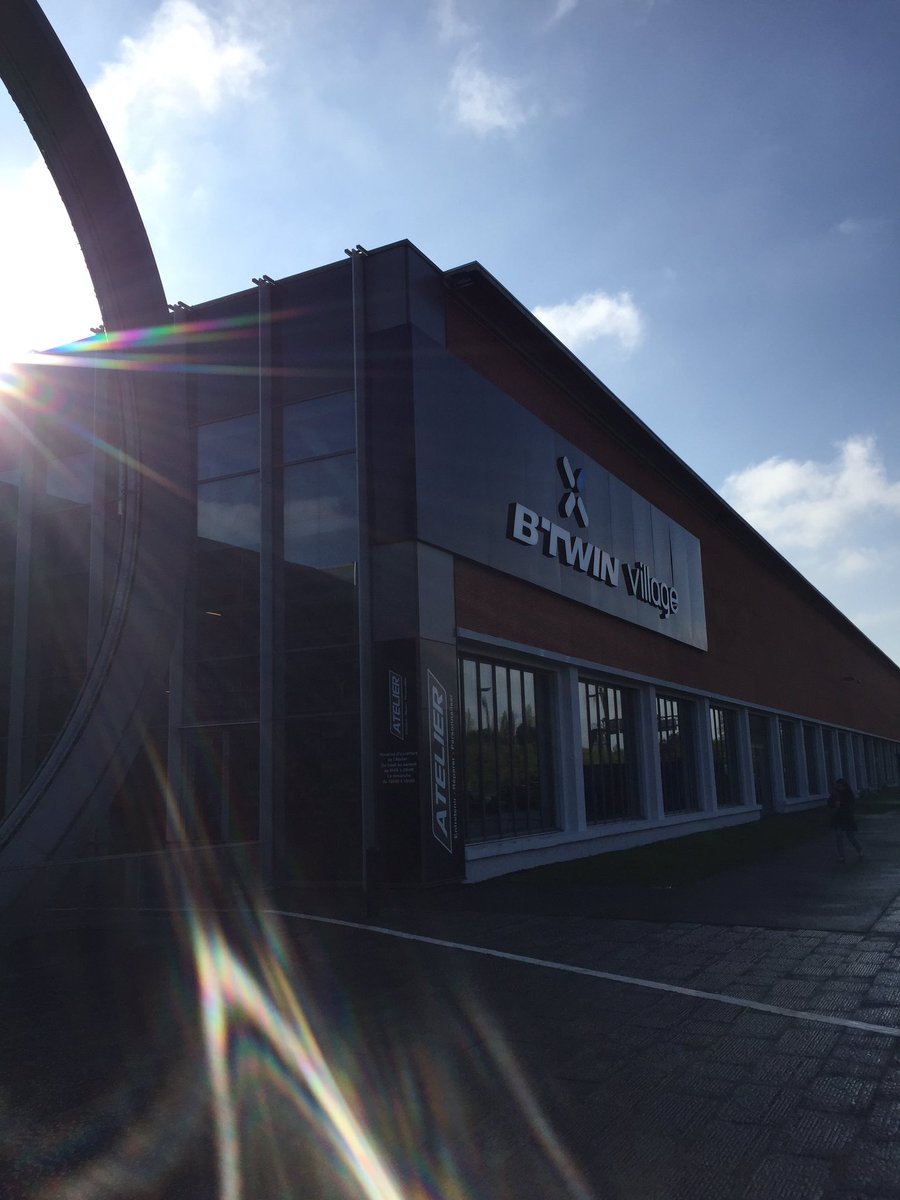 salomonroad's tweet photo. Au @btwin village pour une journée de travail avec @aptonia @cyril_saugrain @decathlonfrance https://t.co/QVK7lGN7ko
