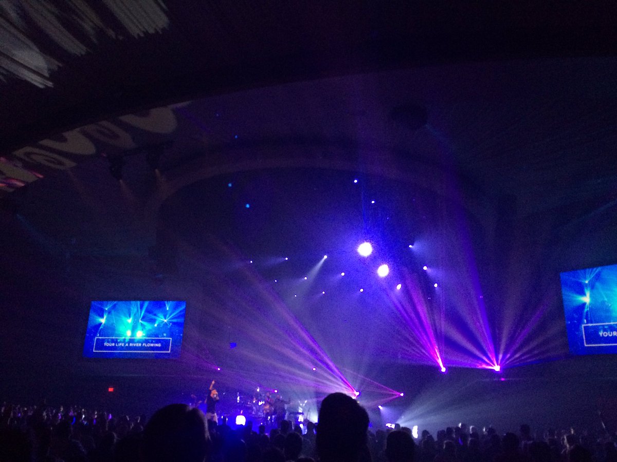 DRSchnautz's tweet photo. @PassionMusic @kpstanfill @HoustonsFirst a great witness for #Jesus . Class trip for #cbcdp -good time. @timmyd316 https://t.co/jMDTkG5N2c