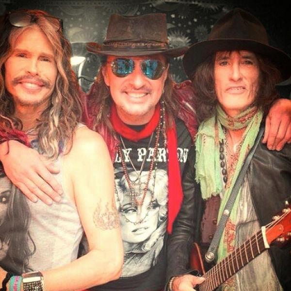 __RockChic__'s tweet image. @SamboraArmy @TheRealSambora @JoePerry Love this one too...