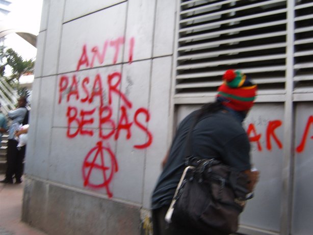 PasarSave's tweet image. Dokumentasi clip foto @MataNazwa @aheryawan @DPPIKAPPI 
Tonton "Save pasar rakyat" 
youtu.be/_Bz8dgsFXZ4