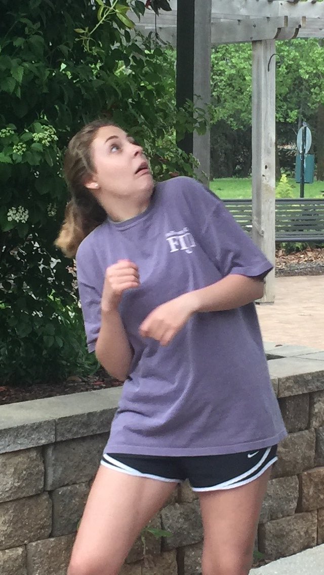 KateZacharias's tweet photo. Finals weeks coming at me like https://t.co/vJxxWSLB6W