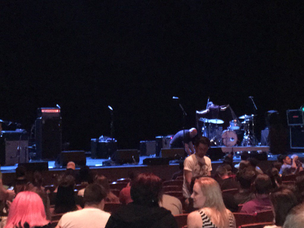 lawrelm1's tweet image. Waiting for Smashing Pumpkins to come on and do their thing!!! #oldtimesake