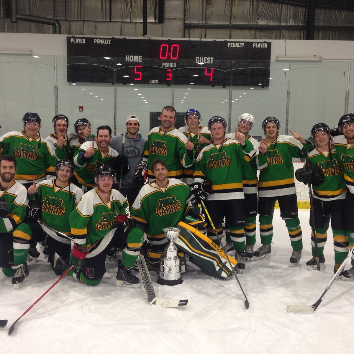 rchl_hockey's tweet photo. Congrats to the Division D1B Champion GATORS!!! https://t.co/0D4If4O6N8