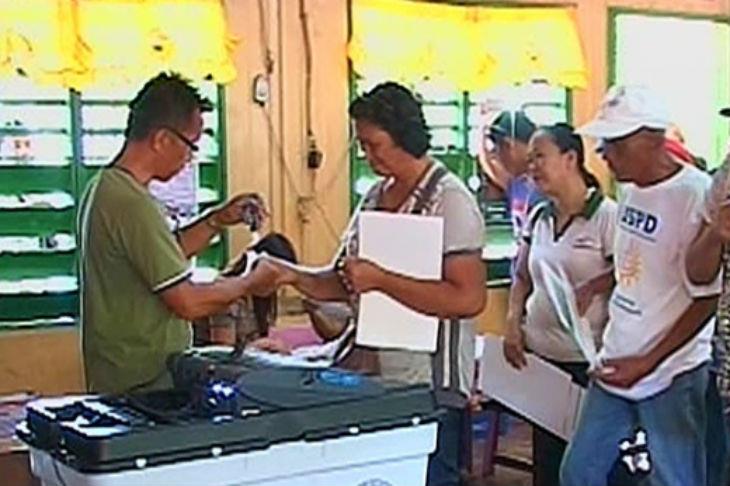 ABSCBNNews's tweet photo. Absentee voting, simula na ngayong araw hanggang Biyernes https://t.co/KayZjNTxrb https://t.co/XvVeu3Mj6M