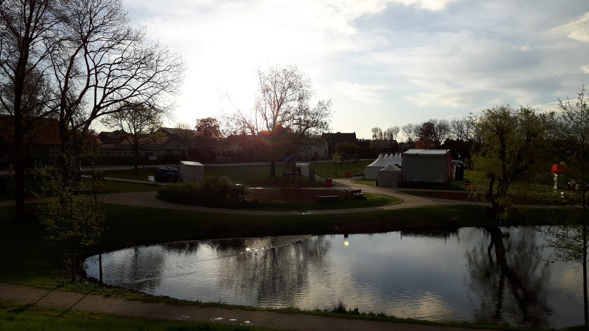 Koningsdag 2016. De <a href="/LionsClubWB/">LionsWB</a> kindermarkt is r klaar voor