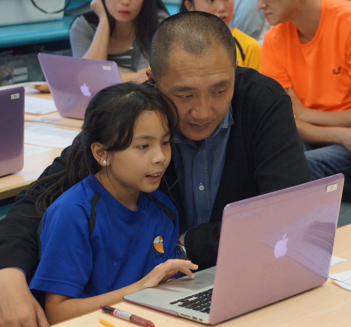 5throcks's tweet photo. #pyprchk year 5 media night was a success! Thank you to all the teachers and EAs @TraktorTattoo,  @RCHKartoddyears . https://t.co/B9A2NbSqW7