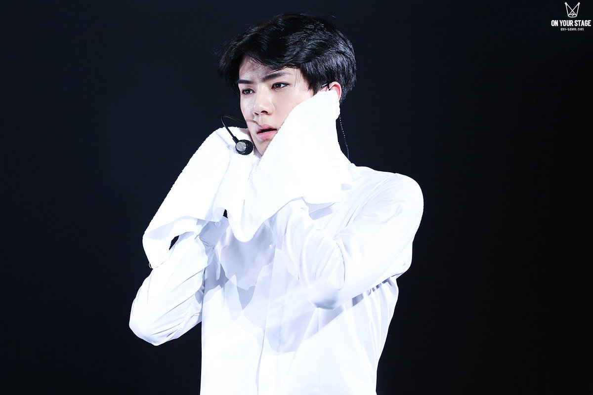 sehunspics's tweet photo. https://t.co/VyVd97XMuw