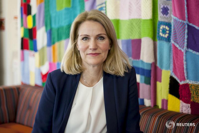 ContextNewsroom's tweet image. Read our #exclusive with new @SavetheChildren chief &amp;amp; ex-Danish PM Helle Thorning-Schmidt tmsnrt.rs/1Sp9eC9