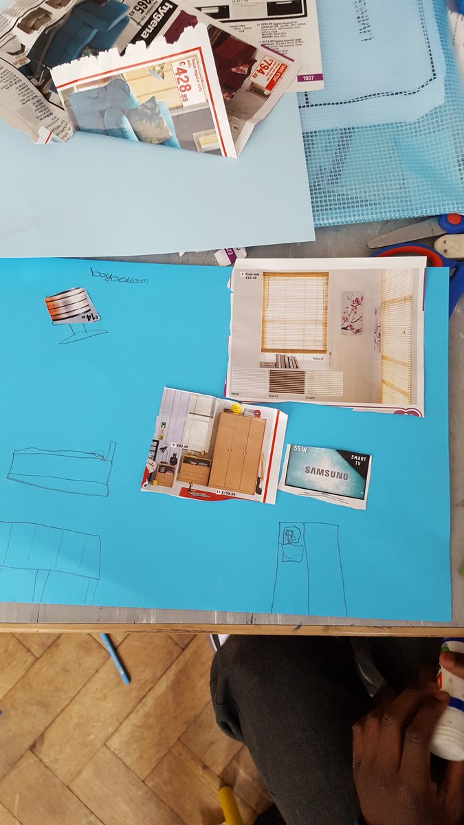 ljordan1stclass's tweet photo. The interior designers are busy at work #aistear https://t.co/oue7doXjQL
