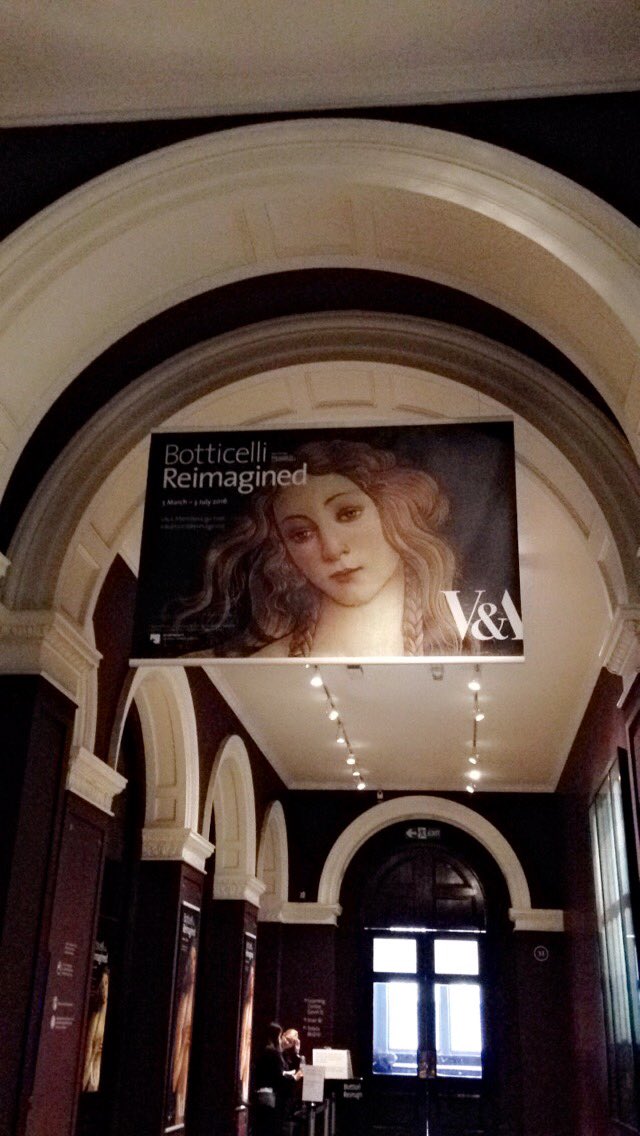It's a V&amp;A kind of day. 🎨 #V&amp;A #musuem #london