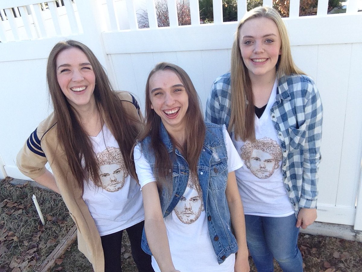 dnkleeandthms's tweet photo. @vancejoy here's the tees that we made for the concert! :) https://t.co/Nr4bpBWAhC