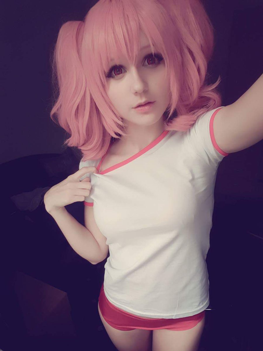 KaddiCosplay's tweet photo. Good morniiiing ~ #Karuta #Roromiya #cosplay SPAAAAM #inuxbokuss https://t.co/eyokTzLgFJ