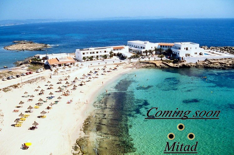 robycozzi's tweet photo. Coming soon !! #mitad #mtd #formentera #comingsoon #isla #spain #summer #estate #sea #Ibiza https://t.co/ugCYMIc49f