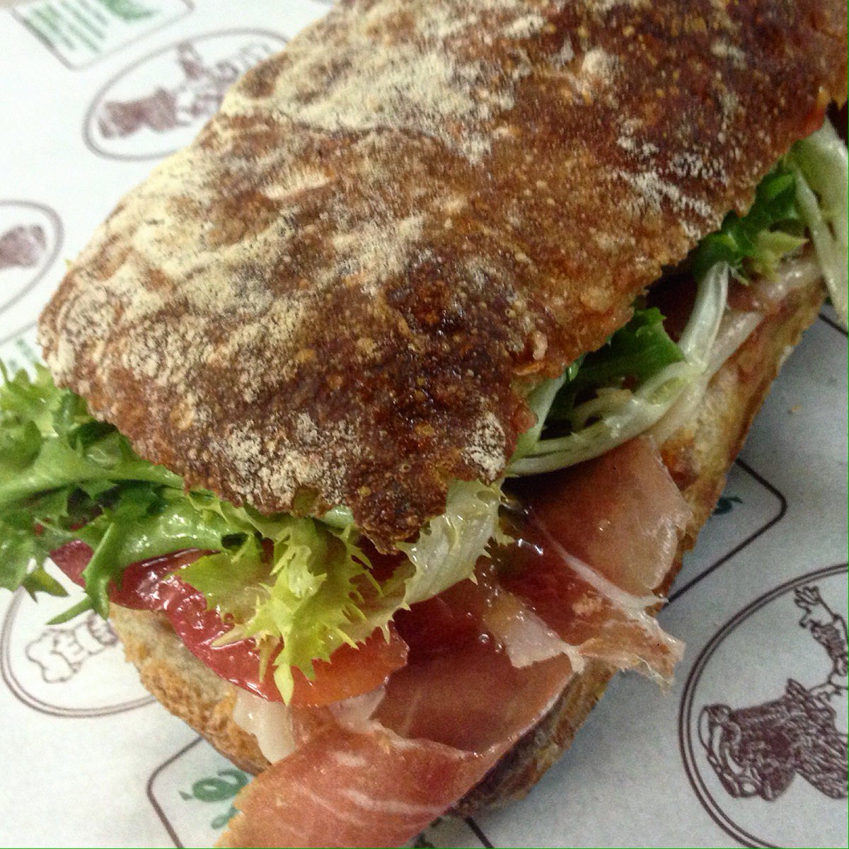flecaArbuse's tweet photo. 😋Bo-Cata😋

#xapata #entrepa #calarbuse #bread #bonpa #realbread #bakery #flequersartesans #somartesans #foodie https://t.co/t1zkOxYxlP