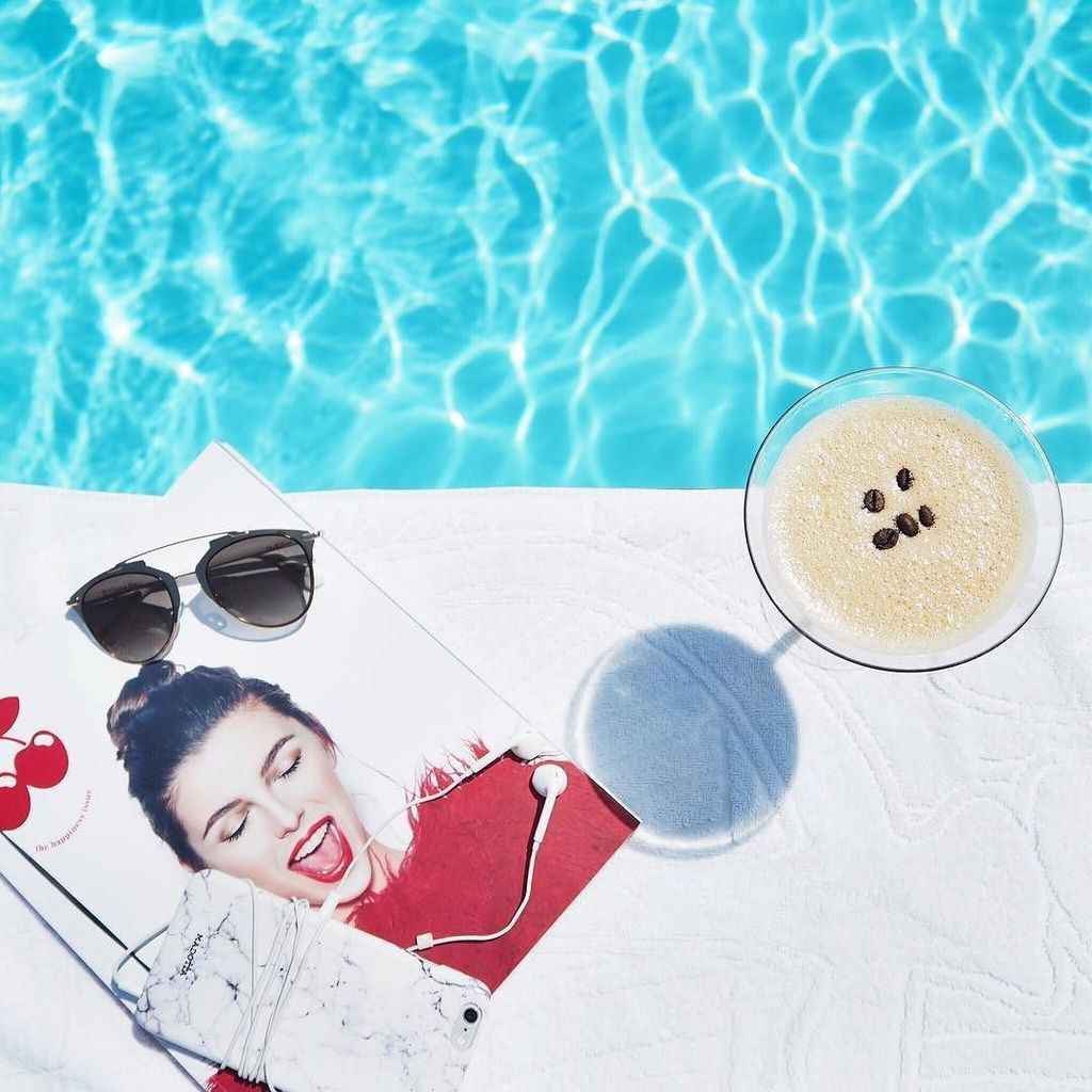 Having a <a href="/tiamariadrink/">Tia Maria</a> by the pool at @destinoibiza 
Tag a friend! 📷 @lydiaemillen 
#ibiz… ift.tt/1qSIlvx