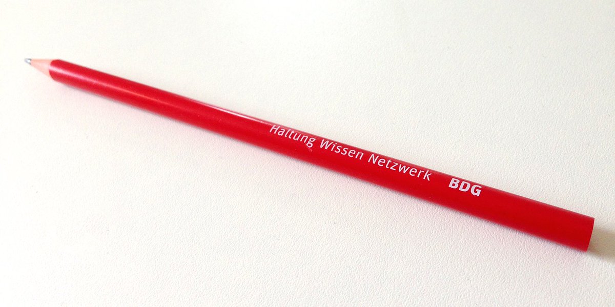 bdg_designer's tweet photo. Heute ist "Welttag des Designs". Wie startet ihr eure Arbeit, wo und wie fängt Design an? Zeigt es: #tagdesdesigns https://t.co/BPmTm8fy1k