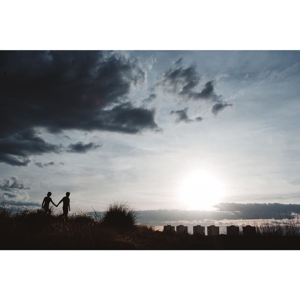 PauIoGvmpe's tweet photo. #wedding #weddingphotography #sillouette #light #love #magichour #weddingphotographerspain #fotosdeboda #fotografod… https://t.co/qfETlCn7xC