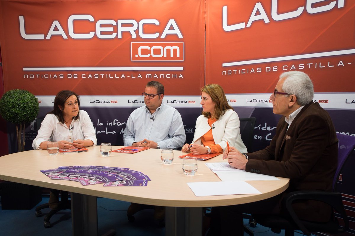 La_Cerca's tweet photo. #Vídeo #TertulianosEnLaRed pone en valor la apuesta por la producción ecológica en #CLM
https://t.co/YeSLJESLKU https://t.co/LFhwO0IEuz