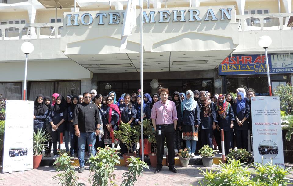 cothmkhi's tweet photo. COTHM Students of Front Office and Culinary Arts were given an industrial tour to Hotel Mehran. https://t.co/ZED89alMlU