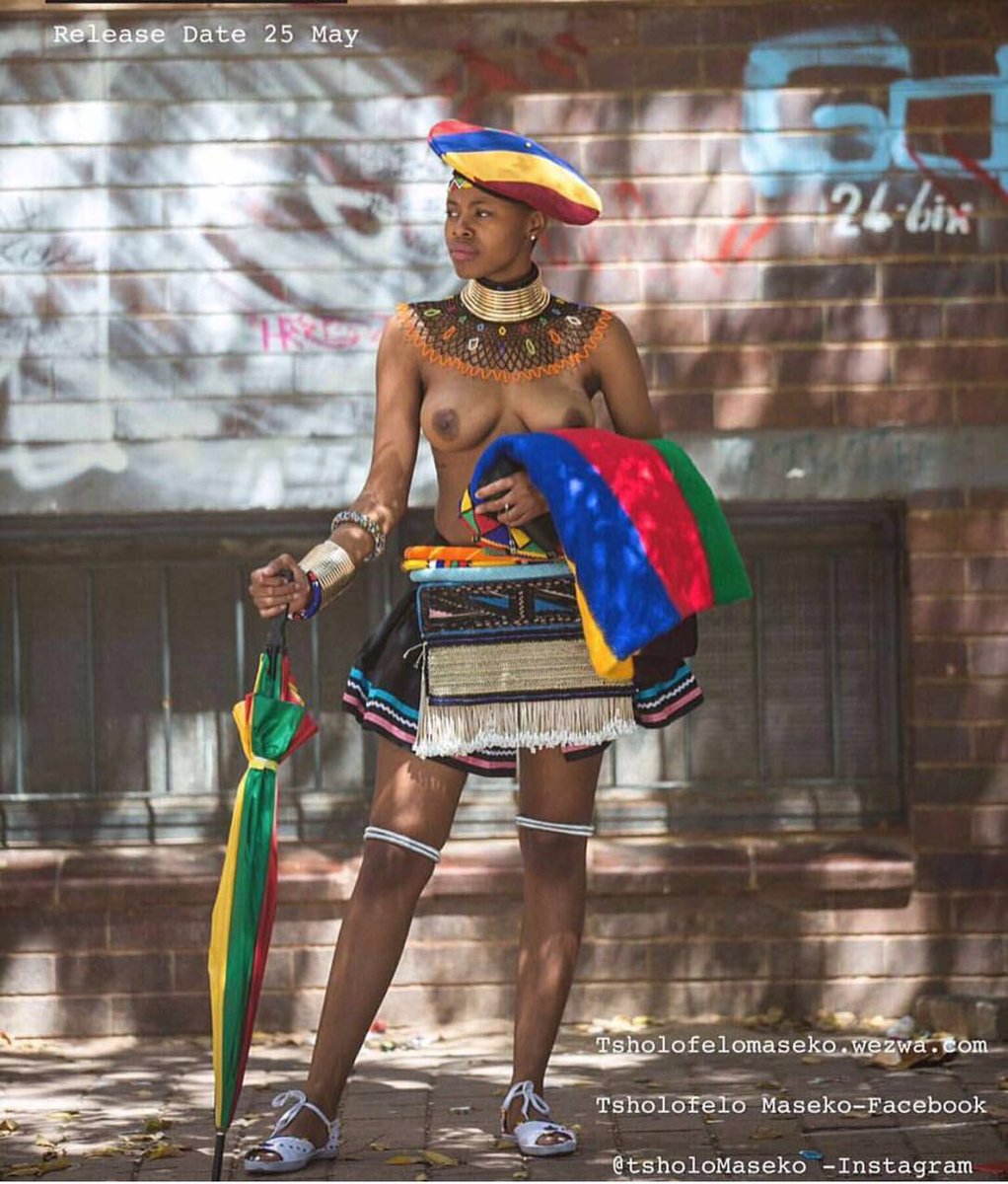 TsholoMaseko's tweet photo. #africais#afrobougee #dynamicafrica#freedom #mysouthafrica #freedomthinkers #freedom #blackgirlmagic #blackgirlsrock https://t.co/vJWpFonYIP