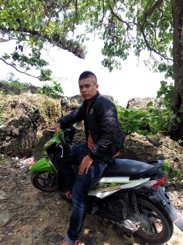 EdoAji5's tweet photo. yg minat pijat pull body.hub wa 085891384576 BB 5E19276A almt jln rawajati barat2 blakang aprtmen kalibata city https://t.co/QHmLib7XZT