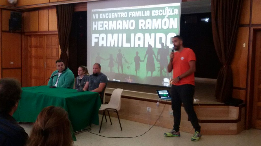 OndaSalle's tweet photo. Un martes deportivo lleno de valores.
#EncuentroHermanoRamón #Familiando @LaSalleLaLaguna
https://t.co/DBhN7F92Te https://t.co/x93WqSMWMv