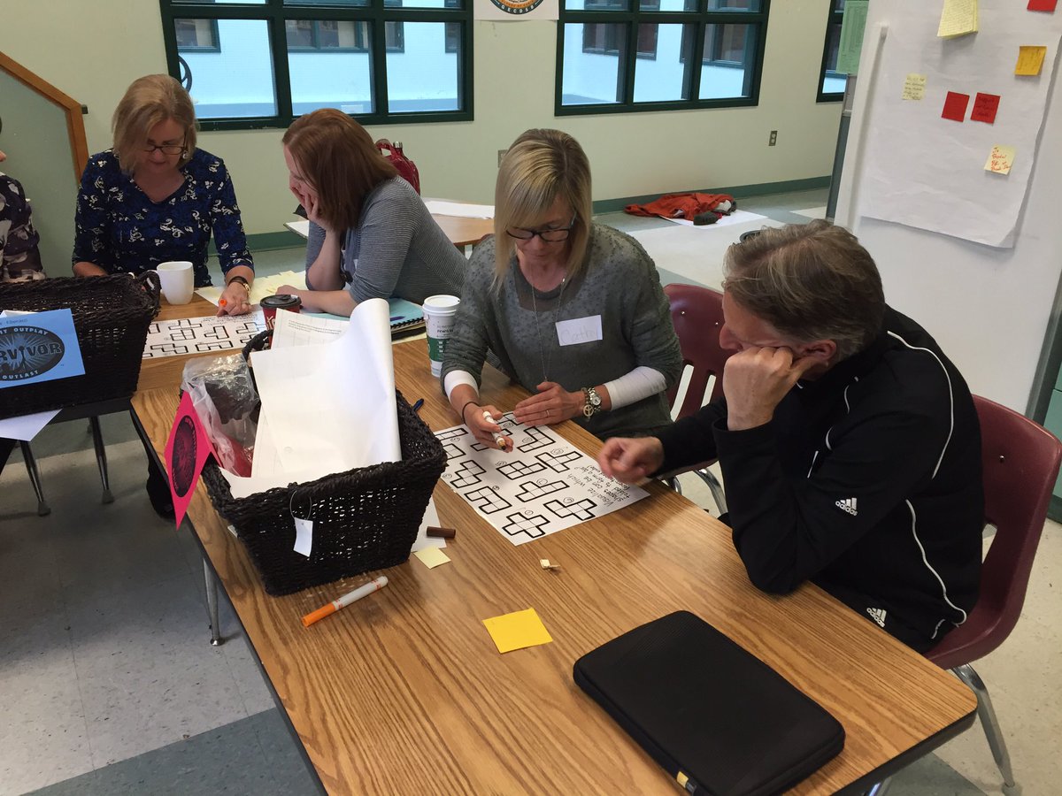 GECDSB_Math's tweet photo. King Edward staff engaged in visualization activities to support mathematics instruction. https://t.co/z0lWPNvArQ
